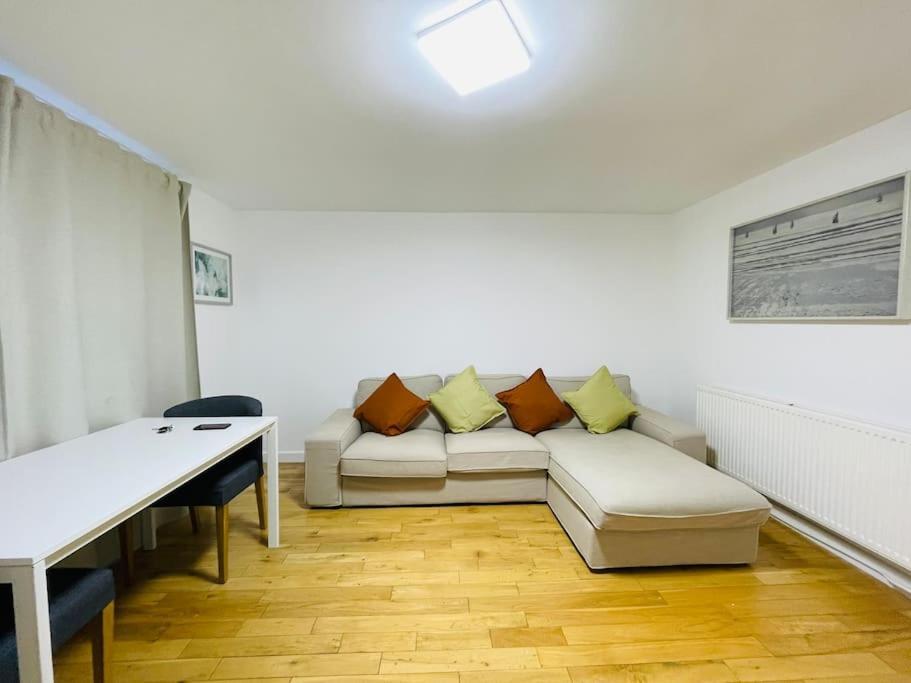 Lovely Duplex Apartment In Edinburgh City Centre מראה חיצוני תמונה