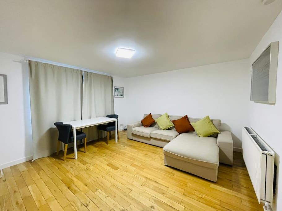 Lovely Duplex Apartment In Edinburgh City Centre מראה חיצוני תמונה