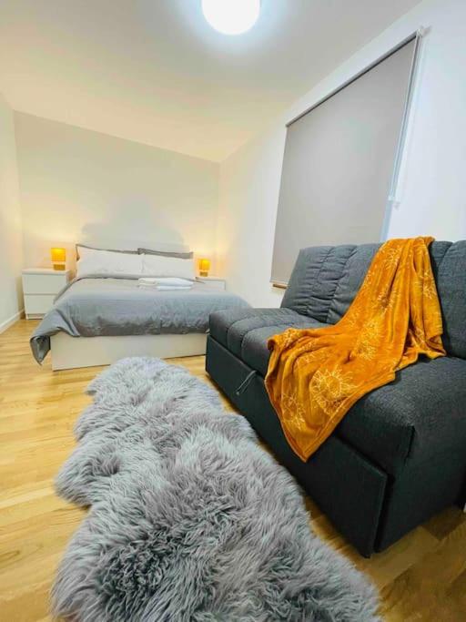 Lovely Duplex Apartment In Edinburgh City Centre מראה חיצוני תמונה