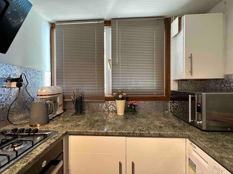 Lovely Duplex Apartment In Edinburgh City Centre מראה חיצוני תמונה