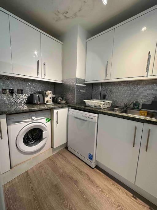 Lovely Duplex Apartment In Edinburgh City Centre מראה חיצוני תמונה